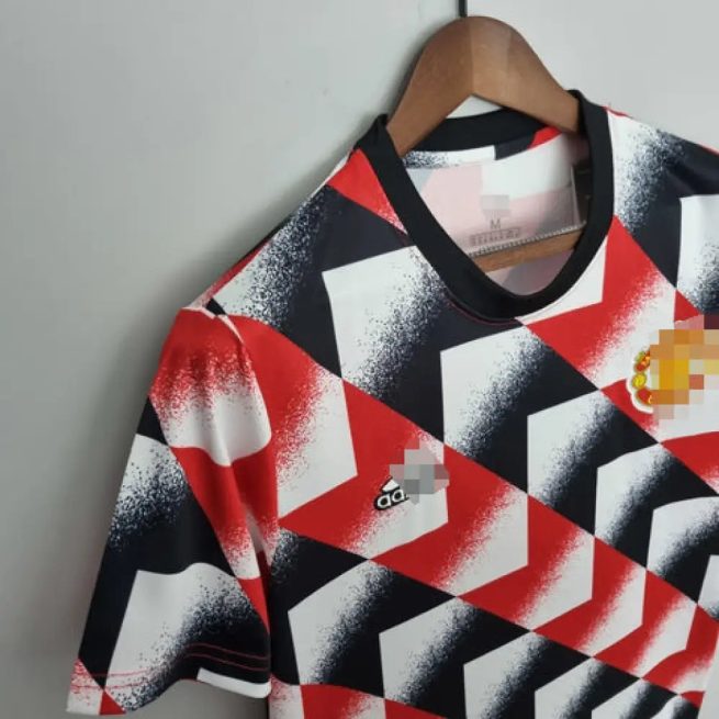 Camiseta Manchester United 22-23, Entreno Geometrico